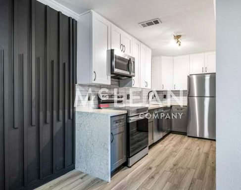 One Bedroom Palm Springs Villas – photo 1