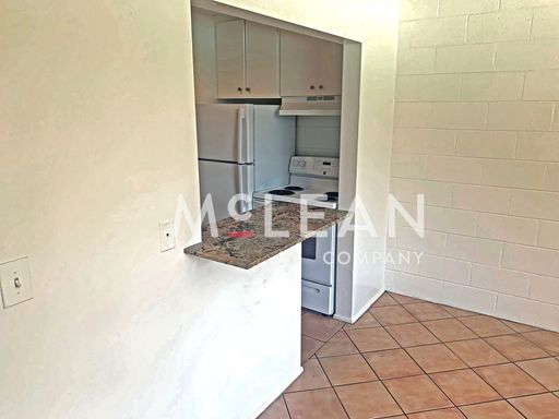 630 S Grenfall Road #03, Palm Springs, CA 92264