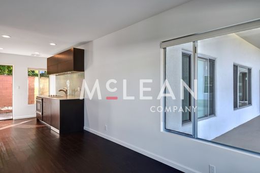 630 North Belardo Road , Unit 13, Palm Springs, CA 92262