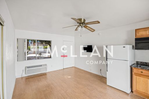 350 E Palm Canyon Drive #31, Palm Springs, CA 92264