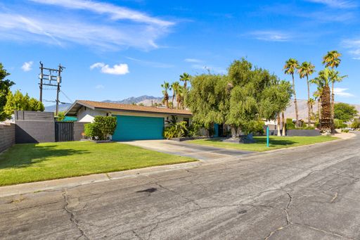 2445 E. Del Lago Rd, Palm Springs, CA 92262