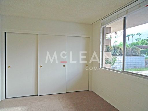 630 S Grenfall Road #11, Palm Springs, CA 92264