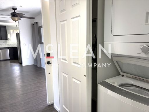 2700 Lawrence Crossley Rd, 120, Palm Springs, CA 92262