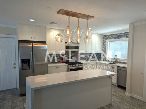 2601 N. Cerritos Road, Palm Springs, CA 92262