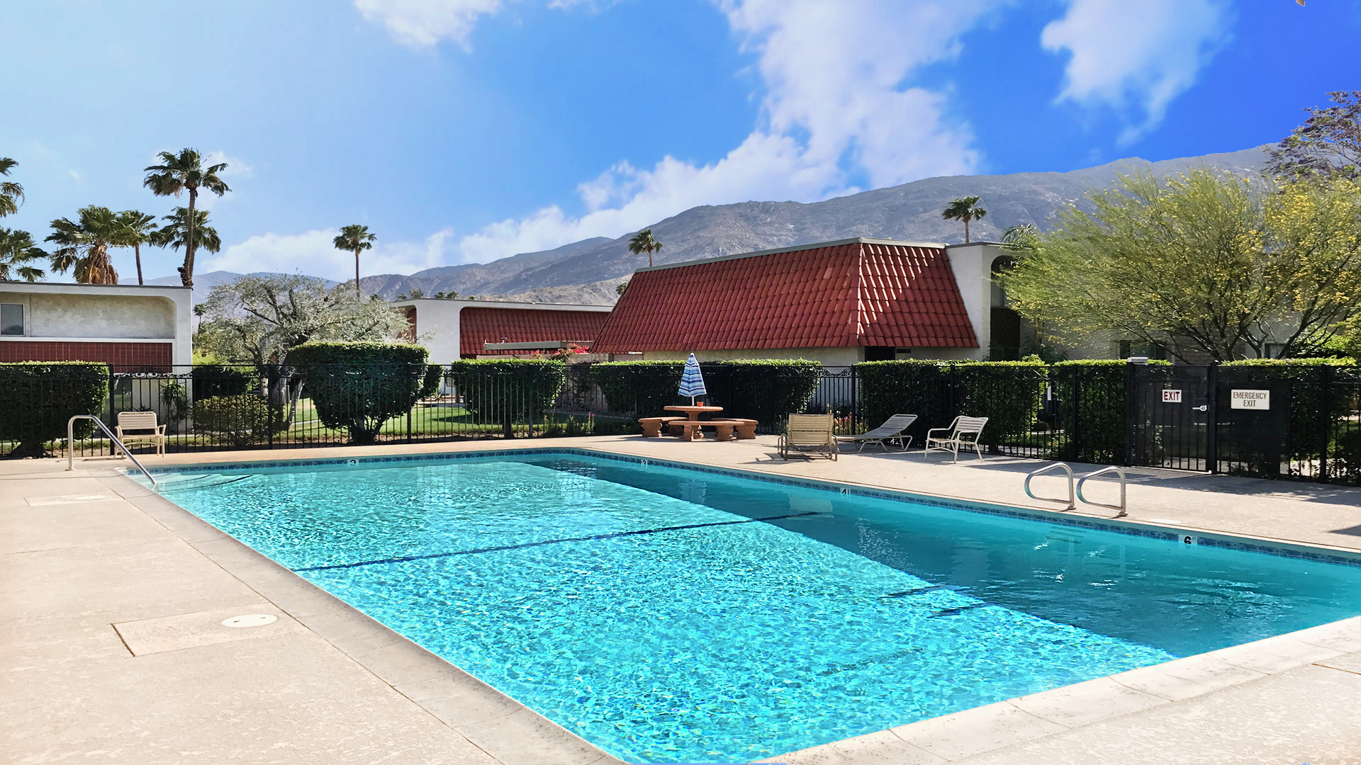 Palm Springs House: 2286 Indian Canyon Drive Dr