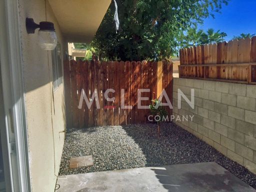 120 S. Saturmino Drive, Unit 07, Palm Springs, CA 92262