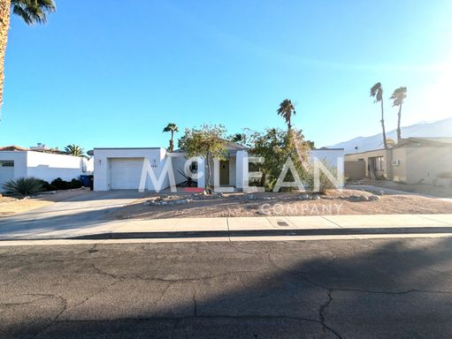1381 E. Padua Way, Palm Springs, CA 92262