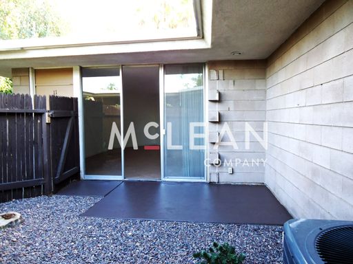 630 S Grenfall Road #11, Palm Springs, CA 92264