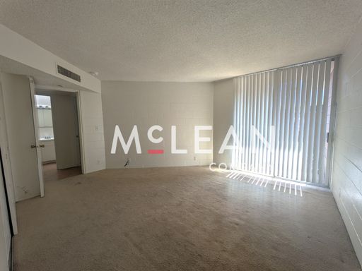 630 S Grenfall Road #11, Palm Springs, CA 92264