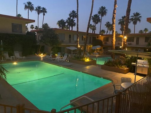 2290 South Palm Canyon Drive, Unit 20, Palm Springs, CA 92264