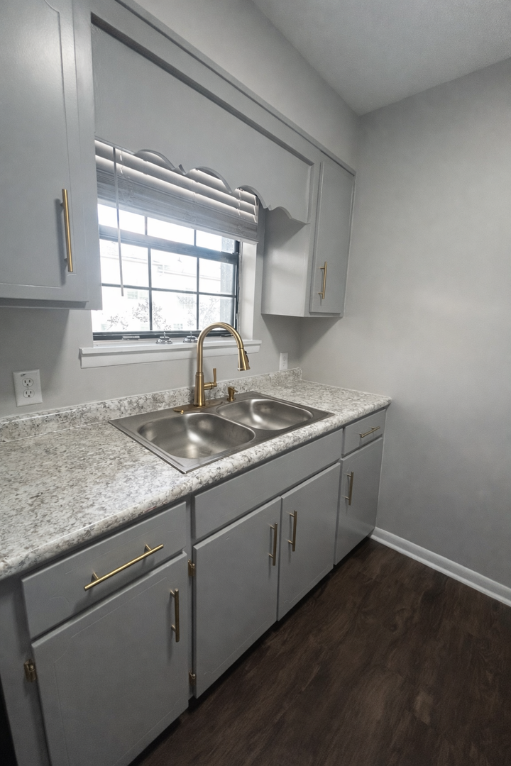 Valdosta Apartment: 1509 Pine Street