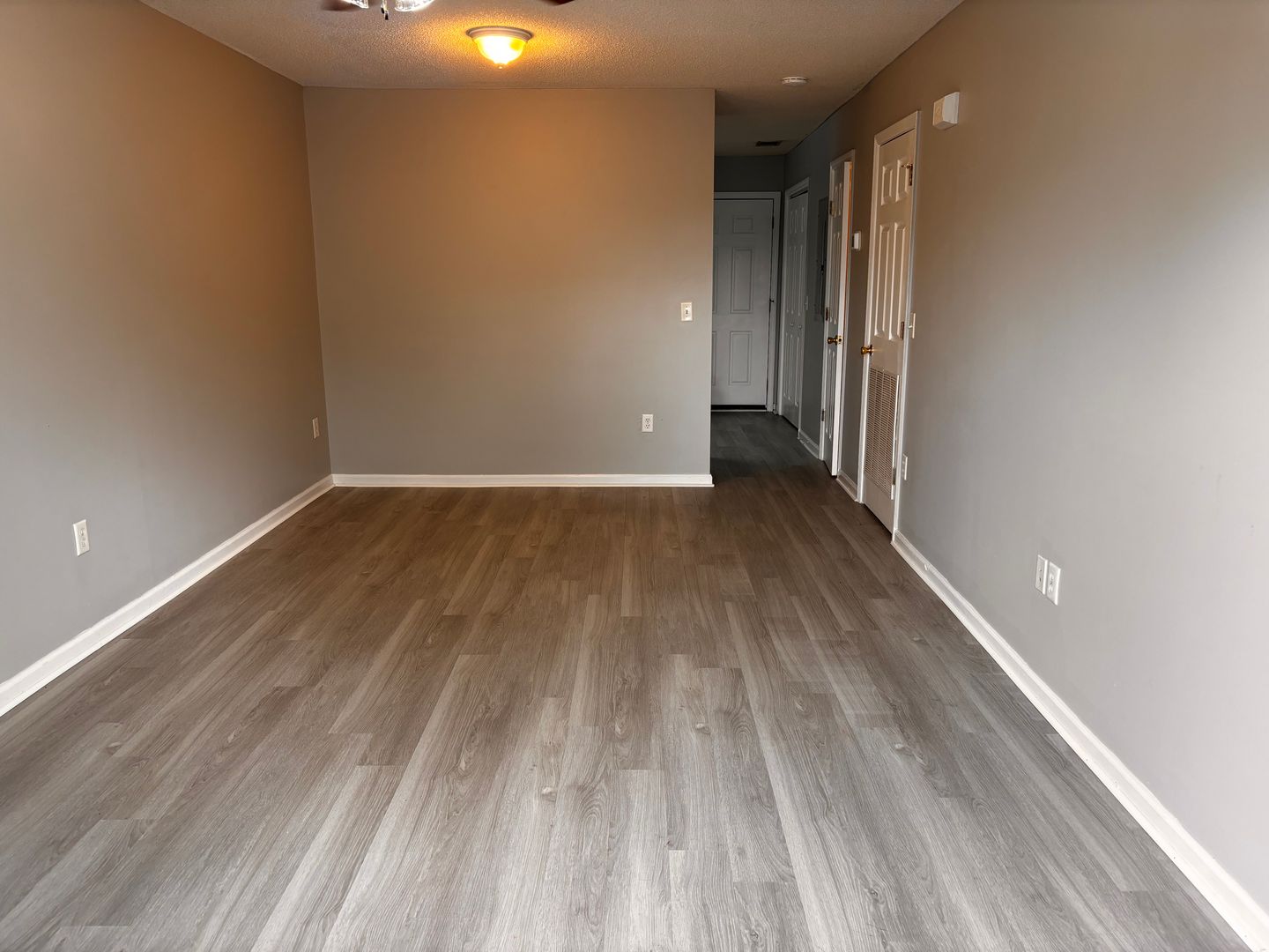 Valdosta Apartment: 1501 Myrtle Street