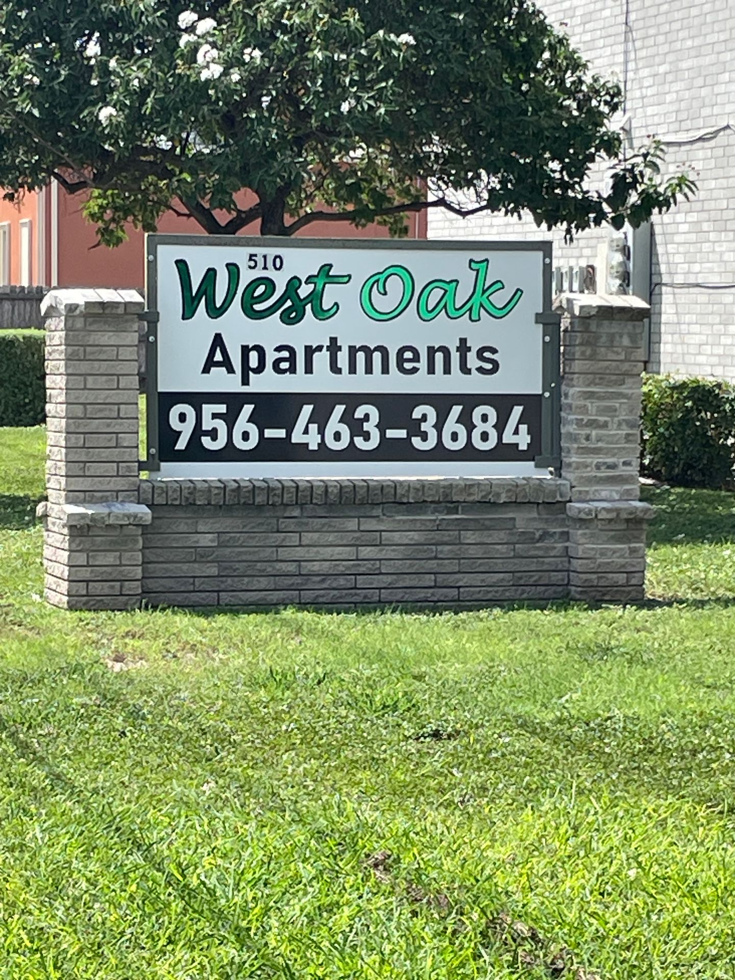 Weslaco Apartment: 510 S Westgate Dr