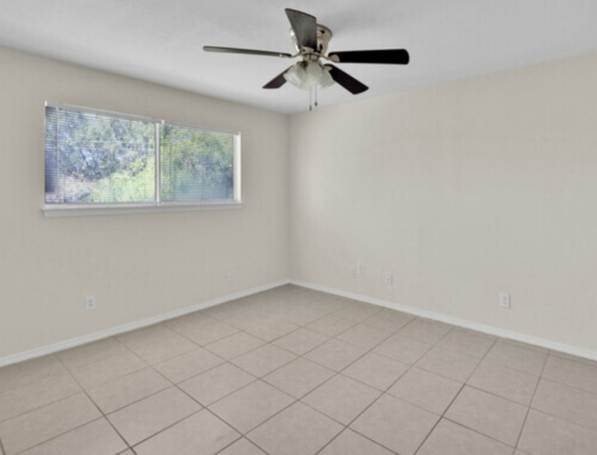 Weslaco Apartment: 705 E 6th St