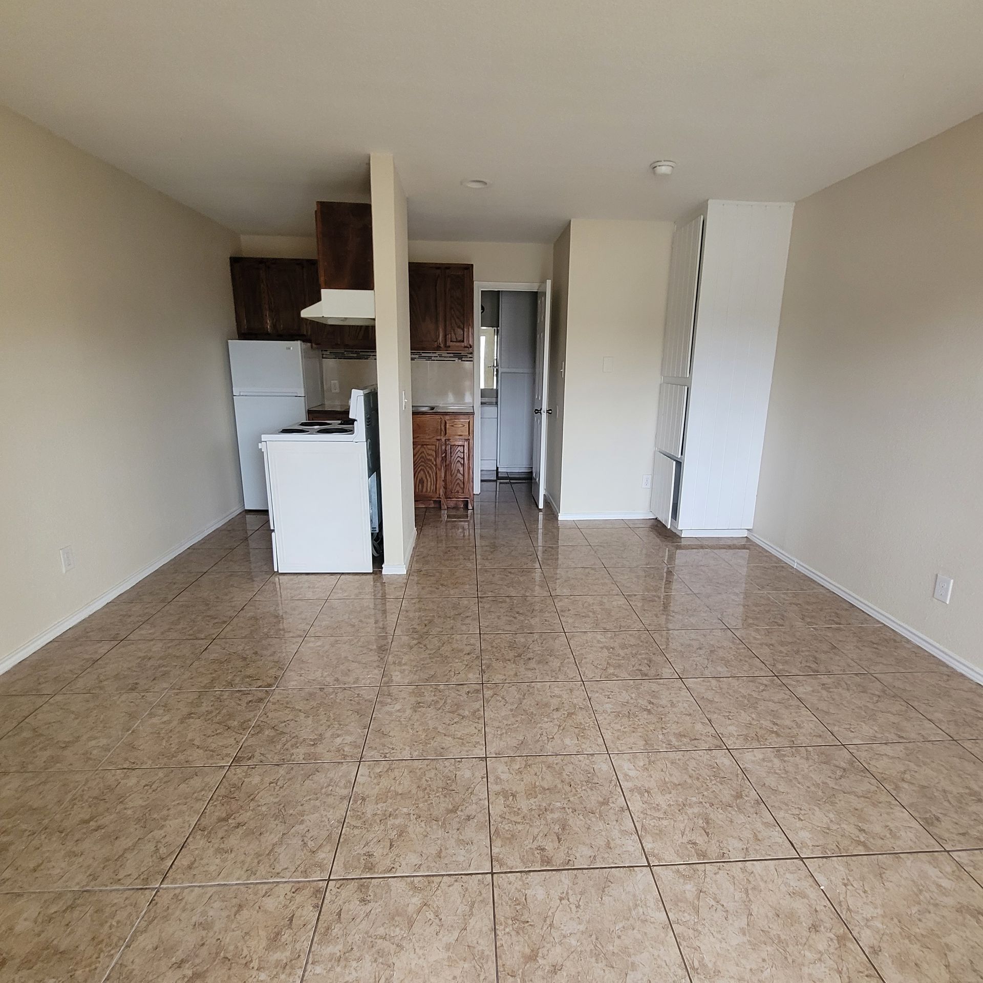 Weslaco Apartment: 1522 S. Bridge Ave