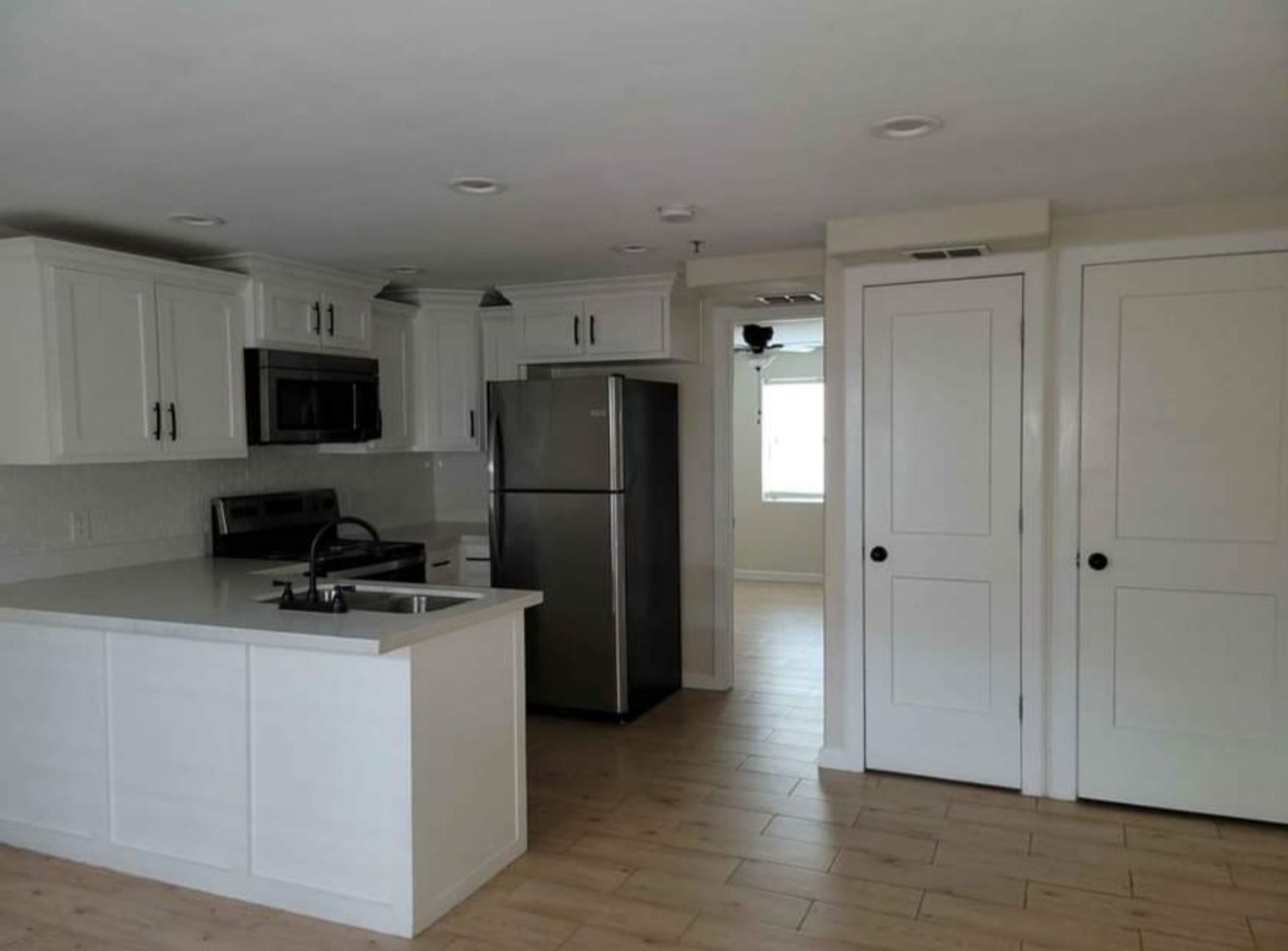 Weslaco Apartment: 610 Hospital Dr