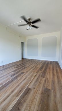 CHARMING Los Angeles Studio! ***12th Month Free*** – photo 1