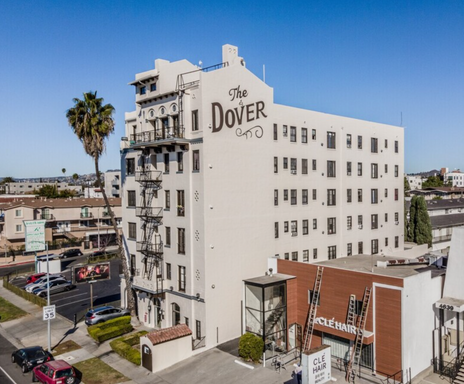 Loft Style 1-Bedroom with Amazing Views! ***Move-In Special: Last month of initial lease term FREE RENT!!!*** – photo 1