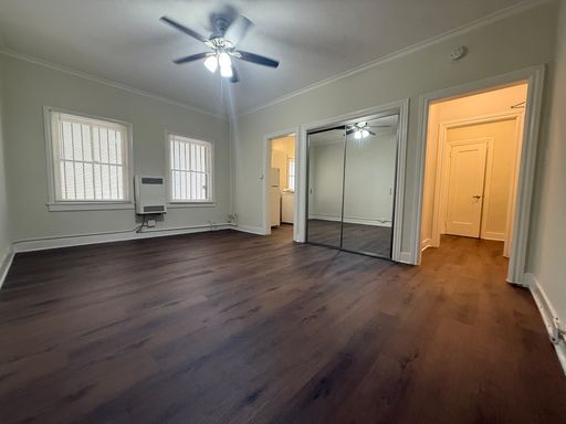 Great studio with **Move-In Special*** – photo 1