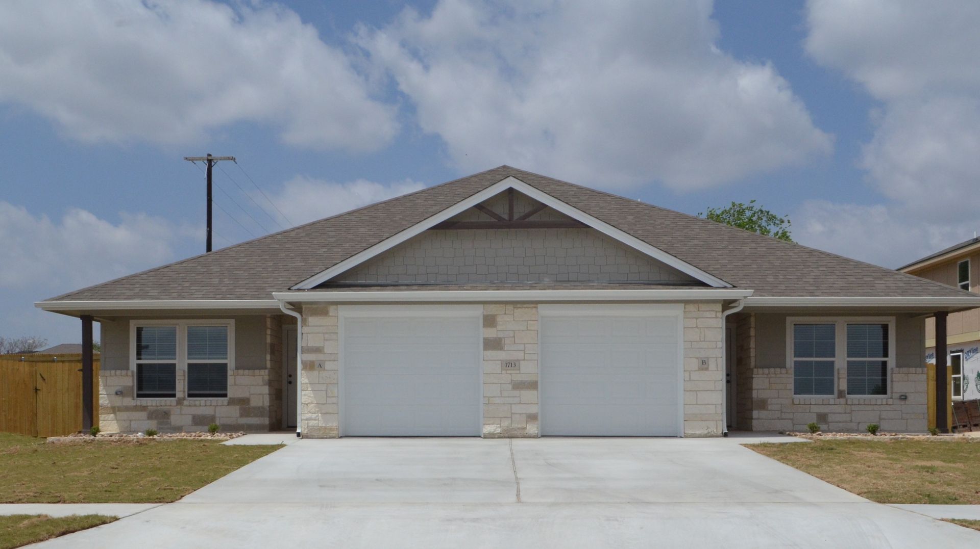 Copperas Cove Apartment: 1713 Castroville Tr