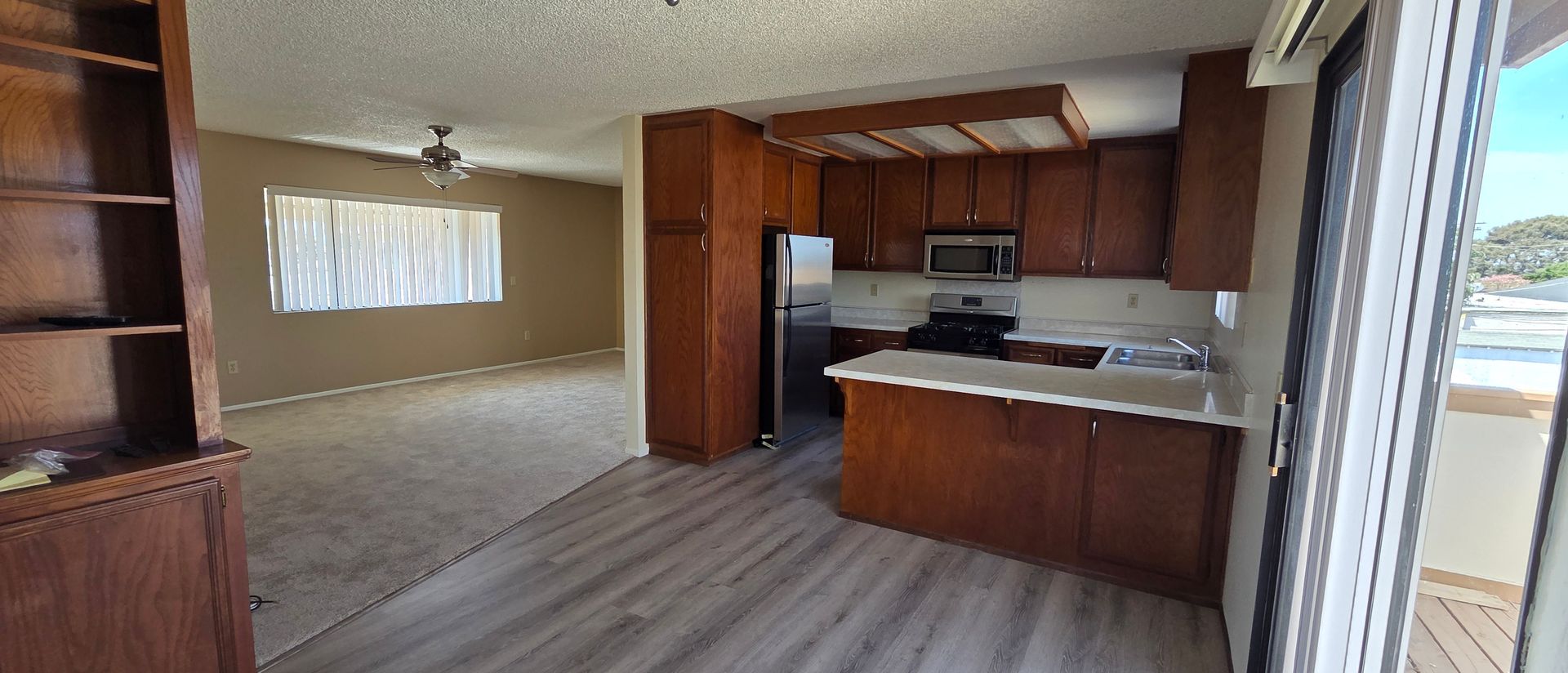 Imperial Beach House: 470 8th Street