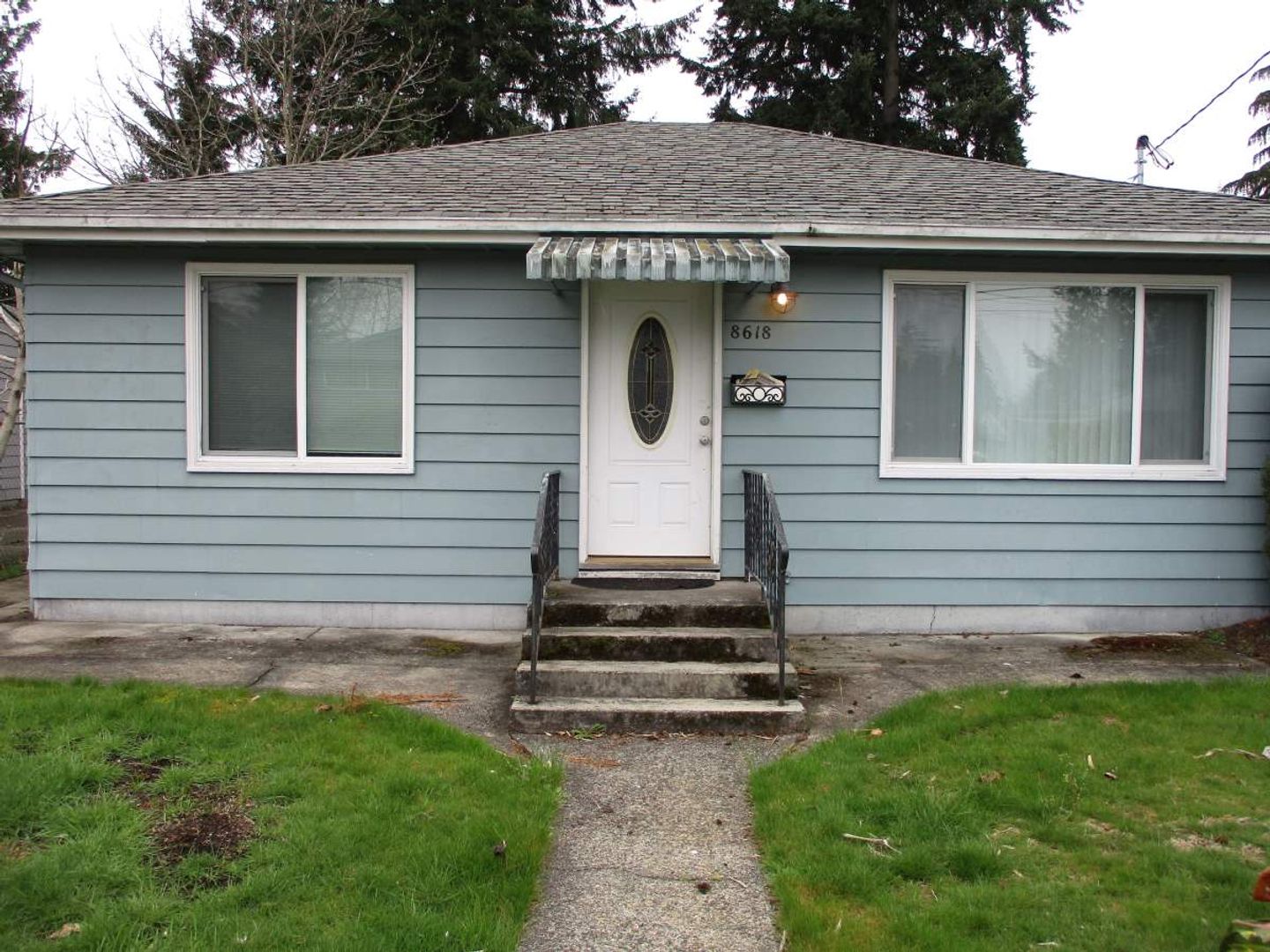 Tacoma House: 8618 Tacoma Avenue S