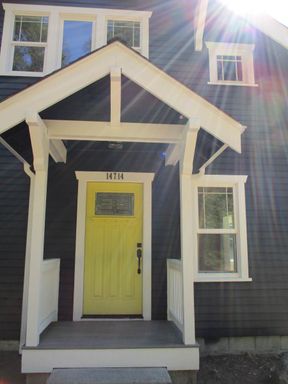 Charming Updated Craftsman Home in Gig Harbor – 3 Bedrooms, 2 Bathrooms – photo 1