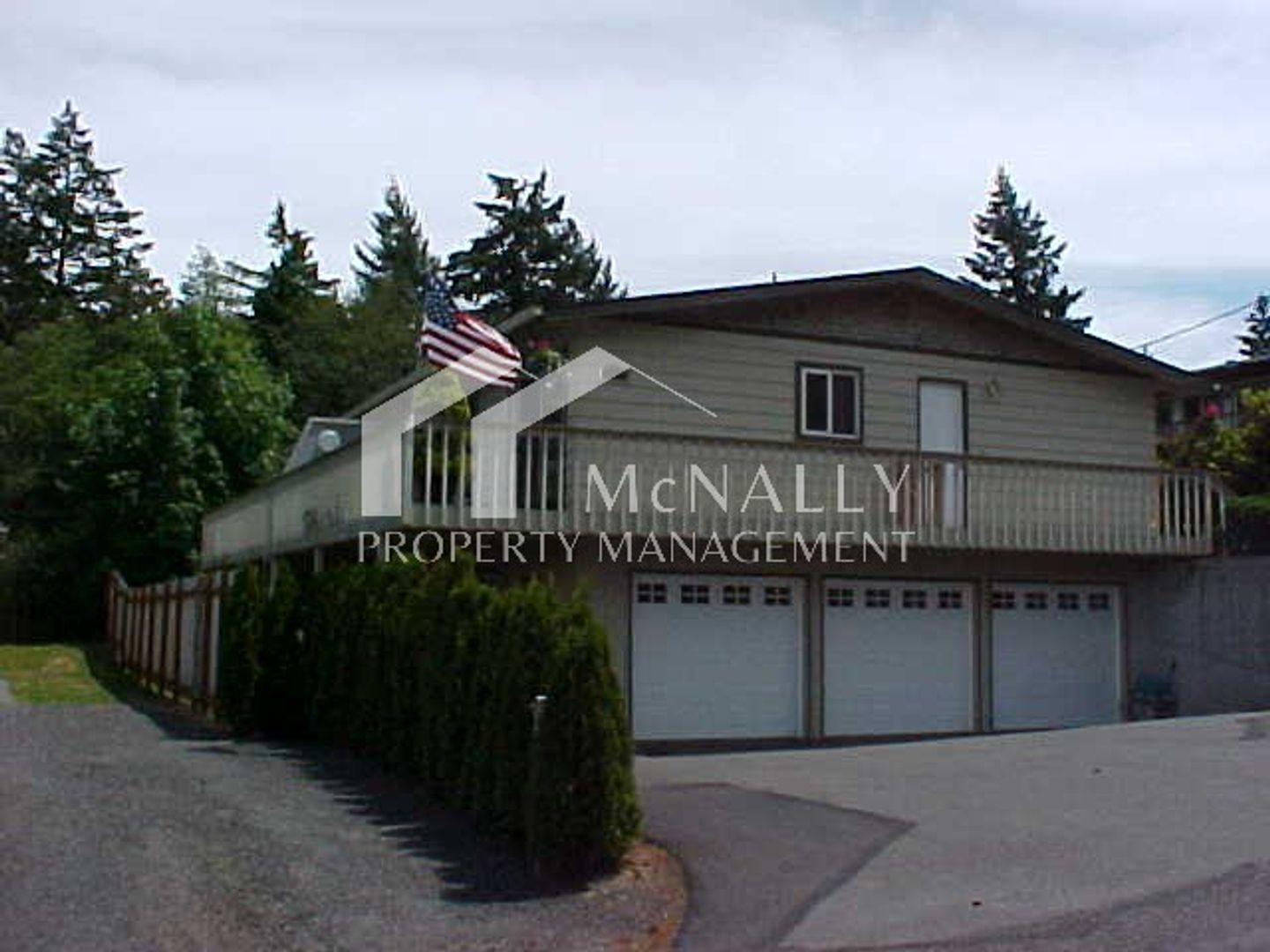 Gig Harbor Apartment: 7417 Hill Ave