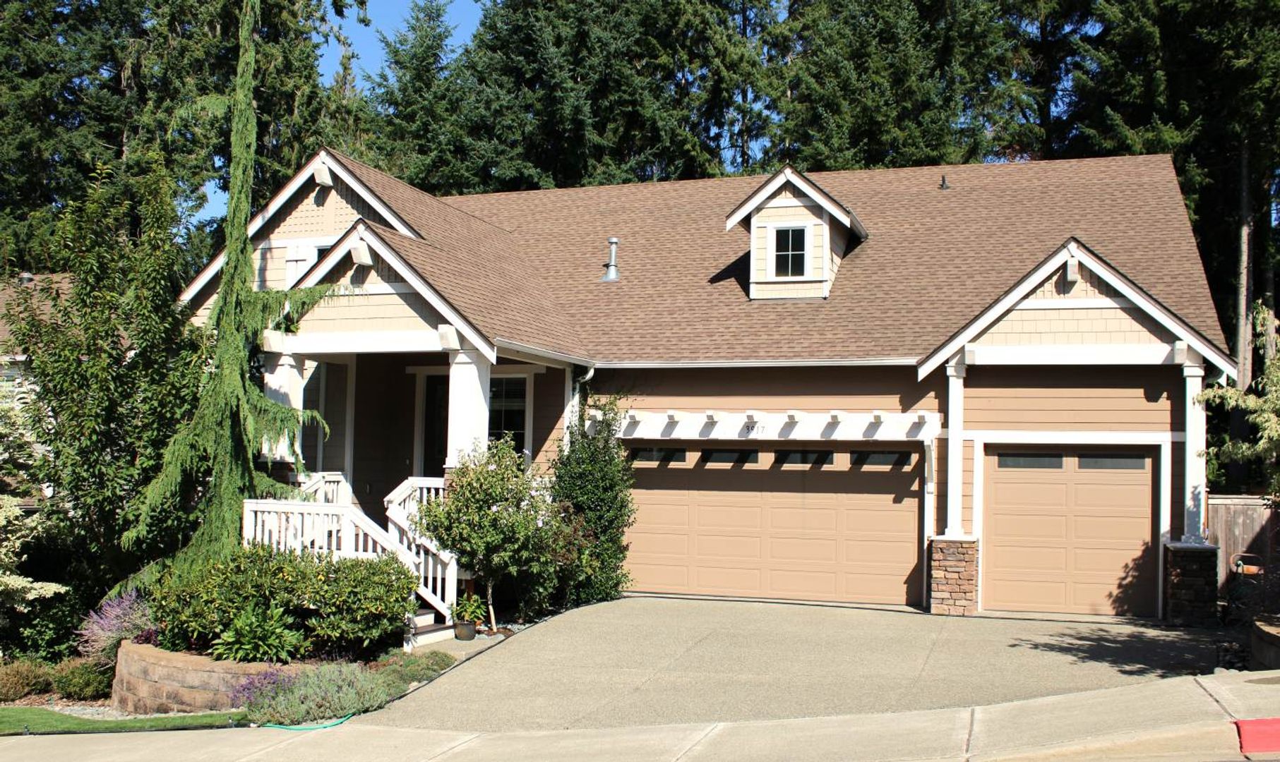 Gig Harbor House: 3917 Plume Lane NW