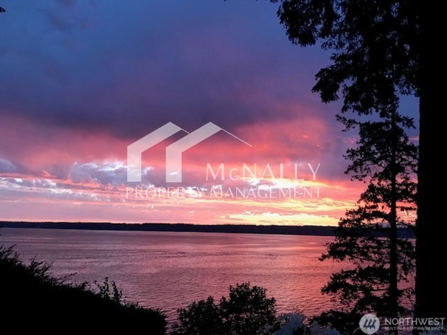 Gig Harbor House: 3722 Forest Beach Dr. NW