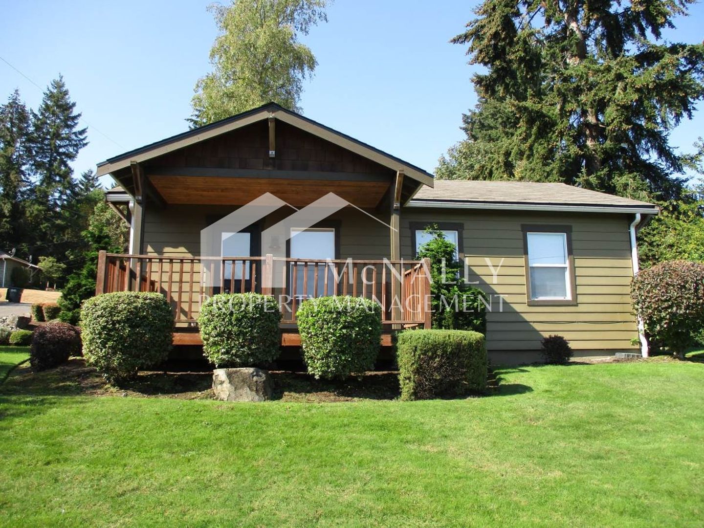 Gig Harbor House: 3309 Tarabochia St