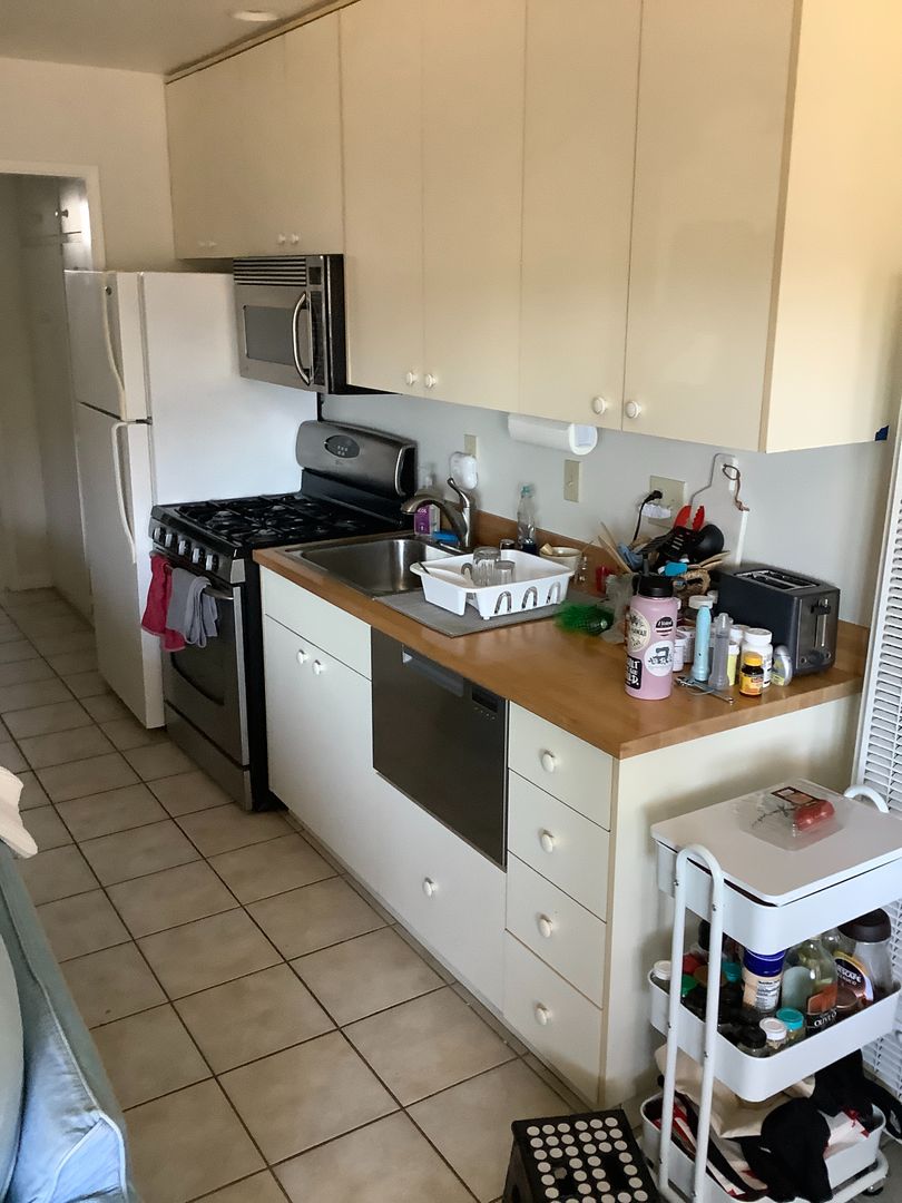 San Luis Obispo Apartment: 1252 E Foothill Blvd.