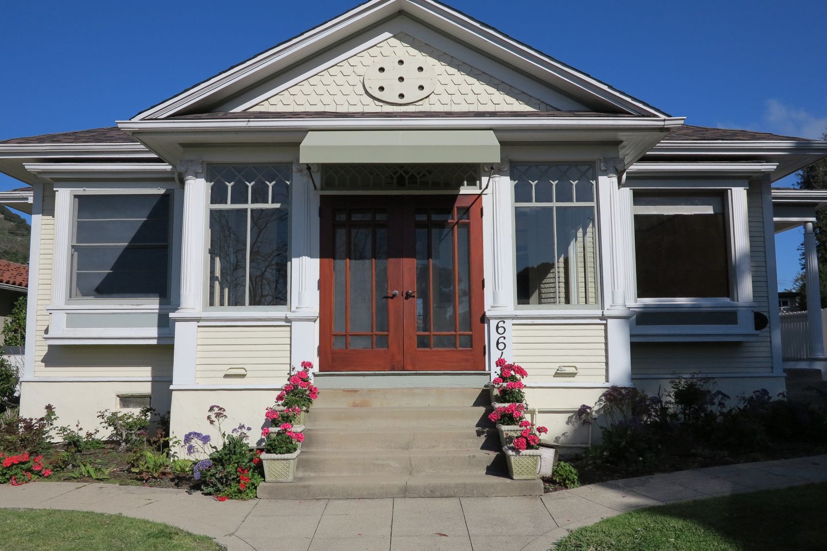 San Luis Obispo House: 664 Monterey Street