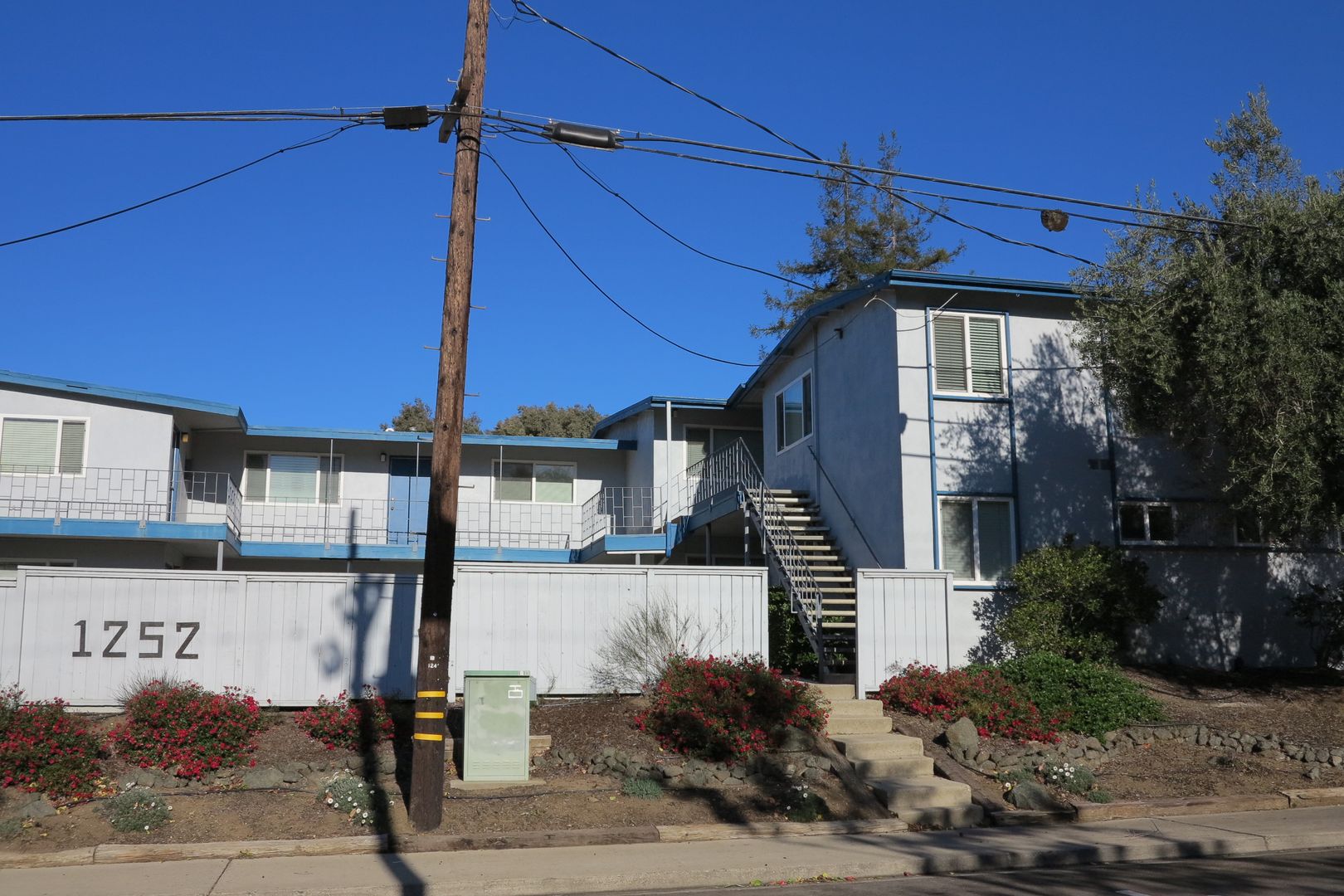 San Luis Obispo Apartment: 1252 E Foothill Blvd.