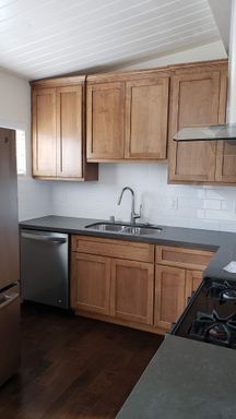 2 Bedroom 1 Bathroom Apartment Walking Distance From Cal Poly! – photo 1