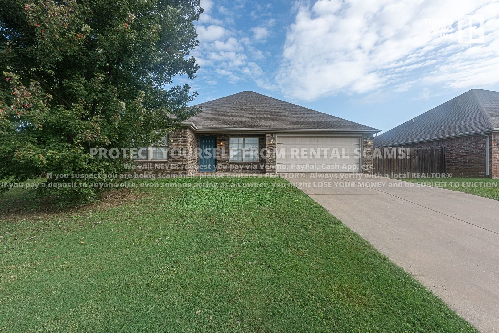 Farmington House: 2280 Bunker Ln