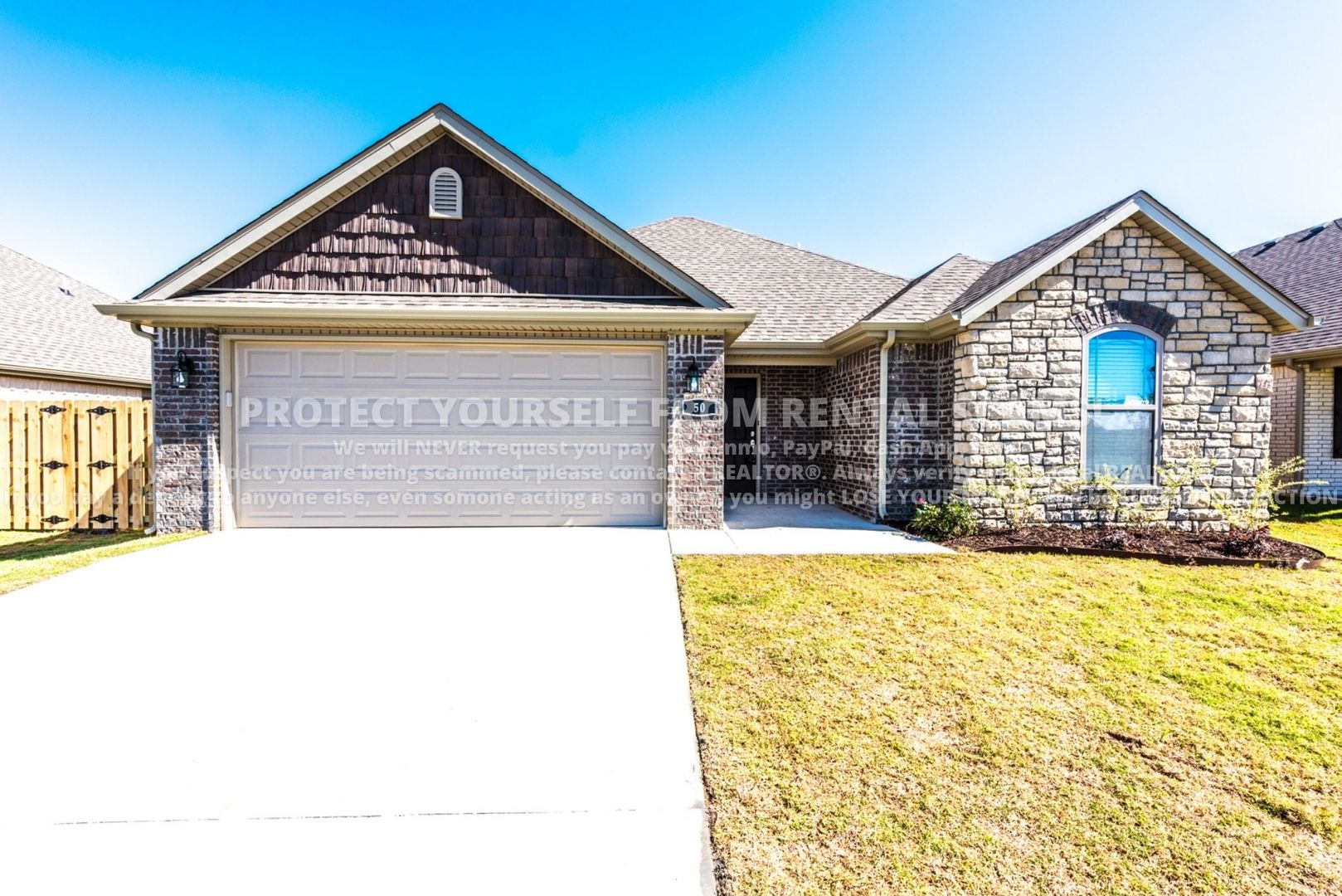 Fayetteville House: 50 N Benchmark Ln