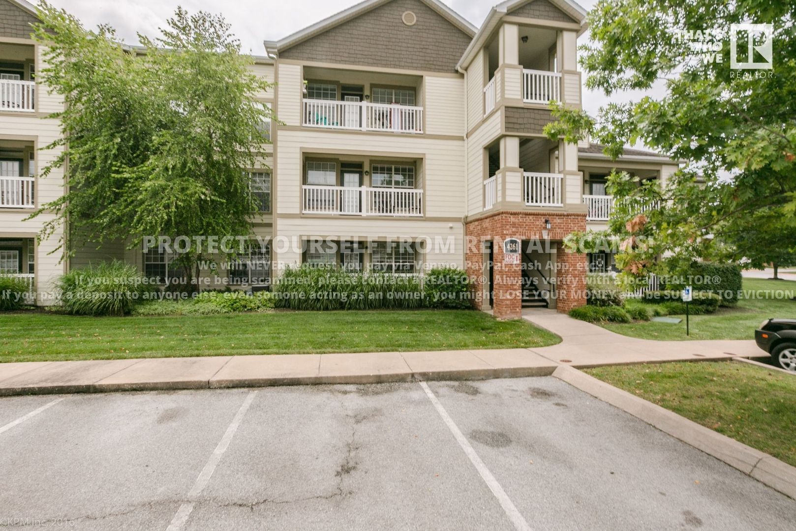 Fayetteville House: 4261 NE Meadow Creek Cir Apt 105
