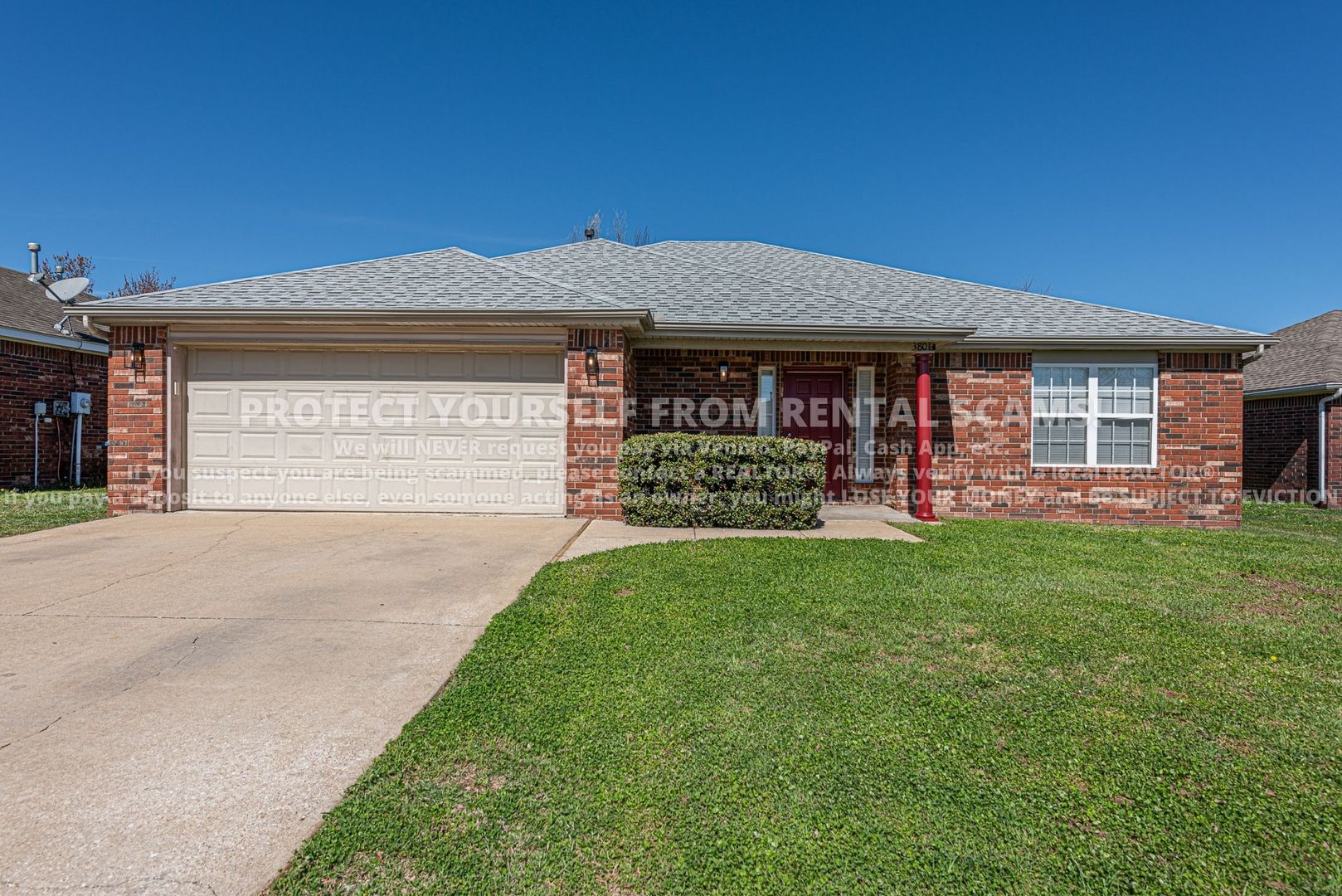 Bentonville House: 3806 SW Hansom Loop