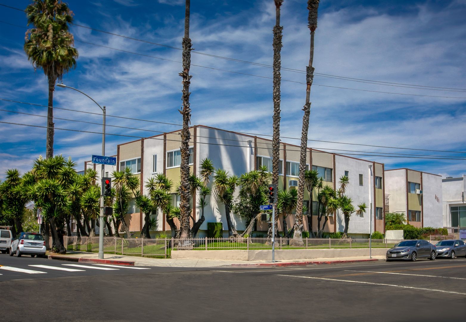 Los Angeles Apartment: 6151 Fountain Ave.
