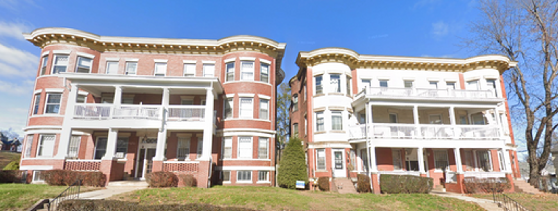 Holyoke Apartment: Suffolk St.