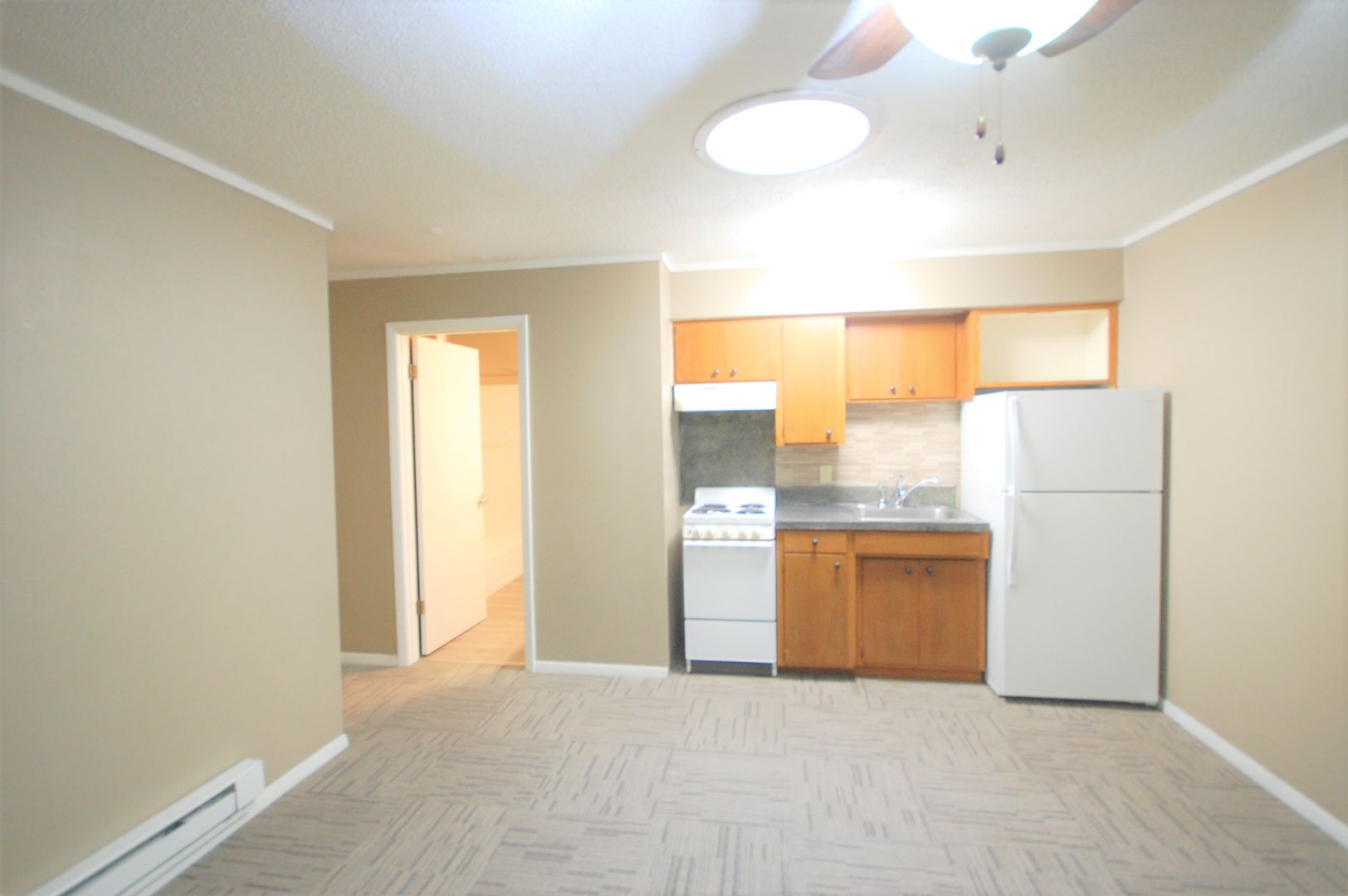 Boone Apartment: 815 Story