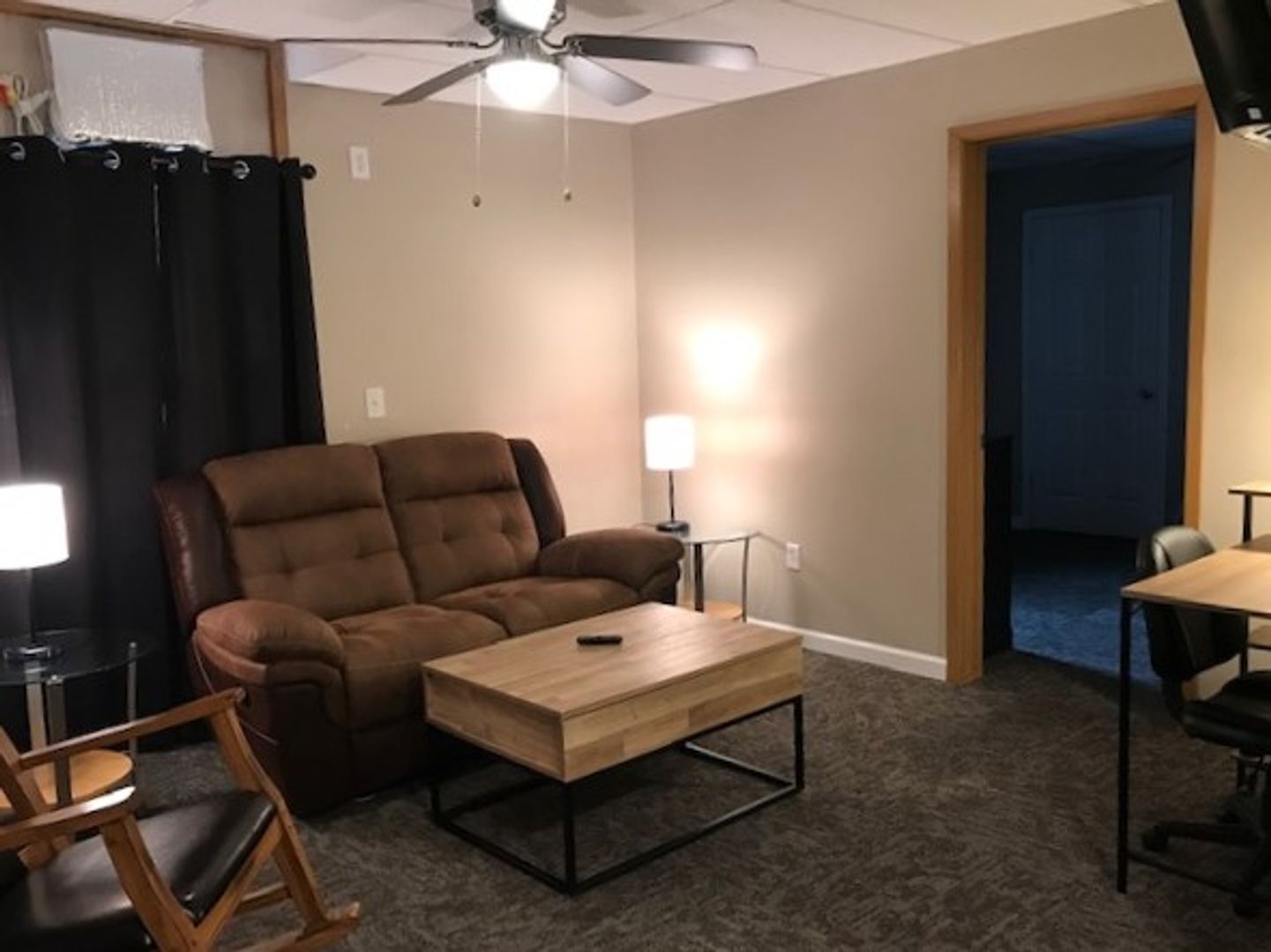 Boone Apartment: 814 8th St.
