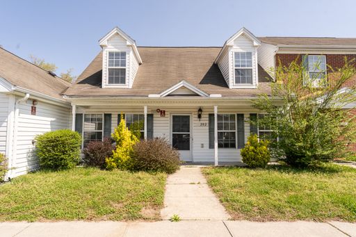 202 CARSONS CT