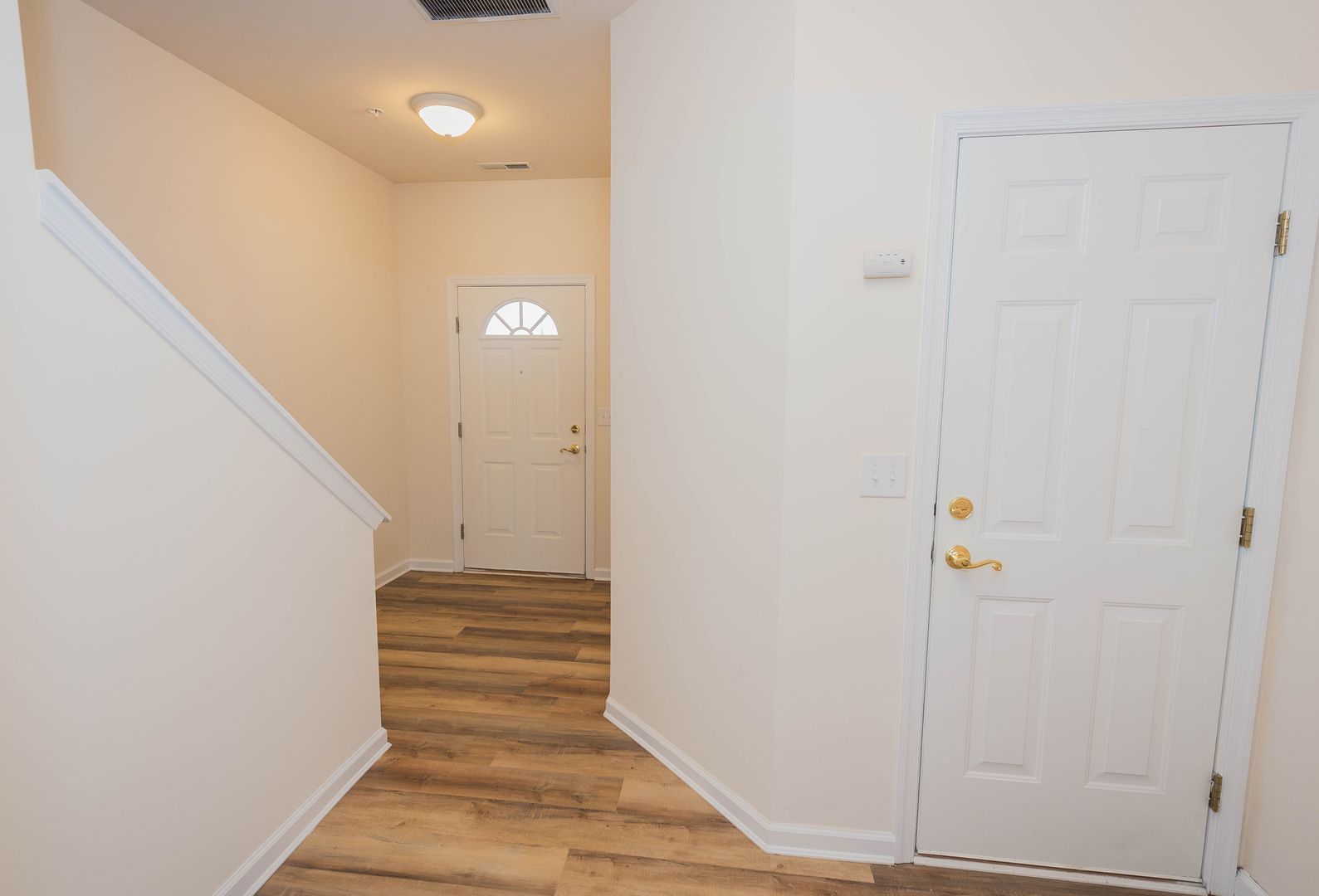 SALISBURY Apartment: 403 PARKVIEW CT