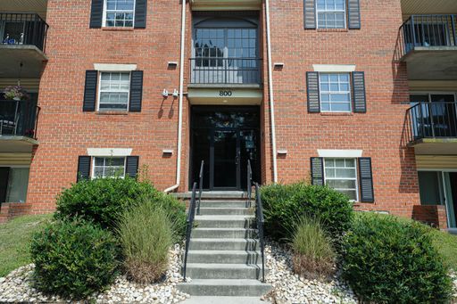 800 COLLEGE LN, UNIT E