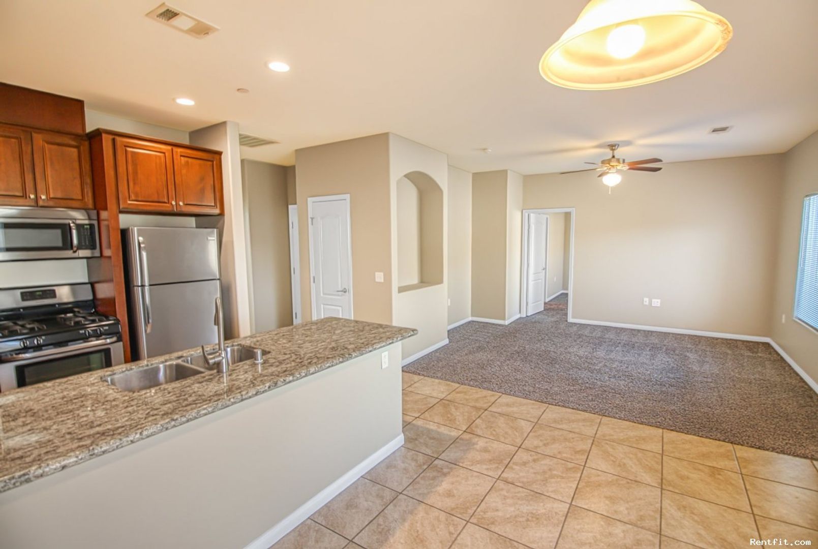 Bakersfield Apartment: Allen Road/Mira Sol Drive