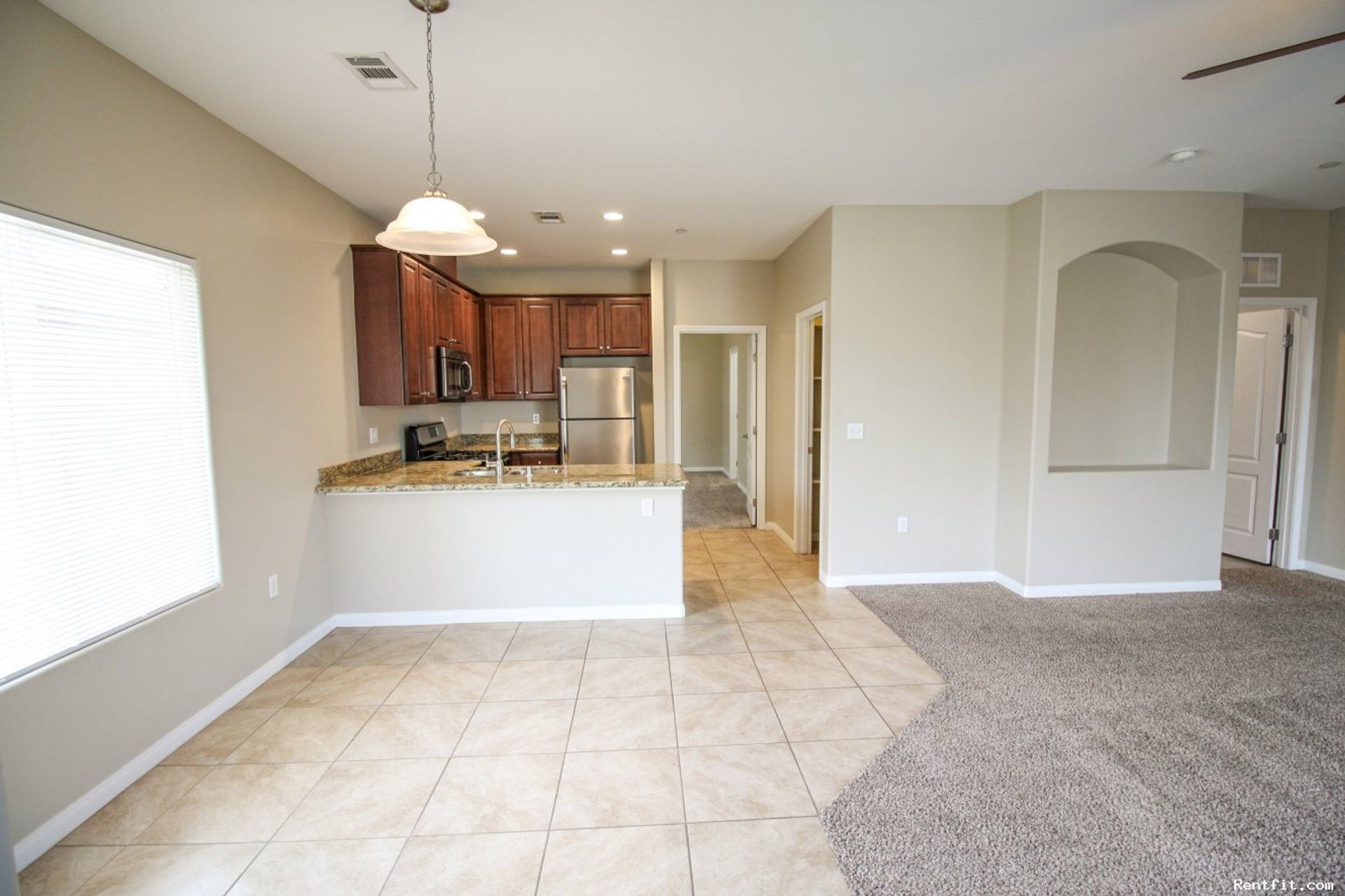 Bakersfield Apartment: Allen Road/Mira Sol Drive