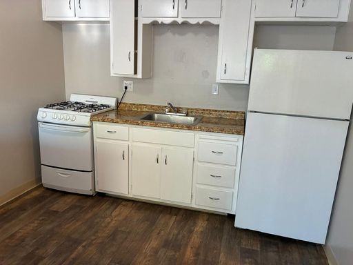 2066 Bluebird Ln – photo 1