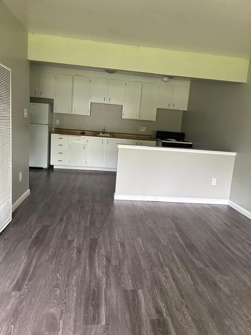 Sacramento Apartment: 2699 Darwin Street